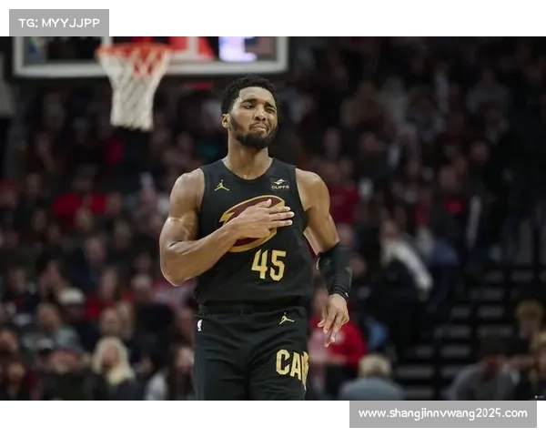 骑士加时126-124险胜尼克斯，米切尔绝杀球引爆主场